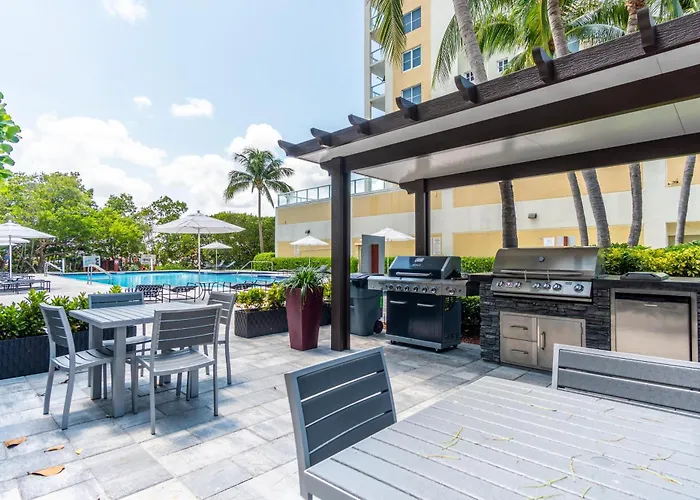 Golden Bay 406